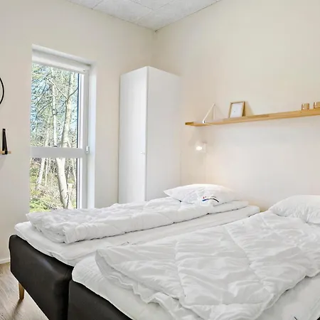 4 Bedroom Beautiful In Σπίτι διακοπών Vestervig